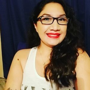 Meet your Posher, Monique